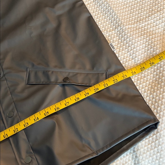 RAINS Waterproof unisex jacket - Picture 11 of 14